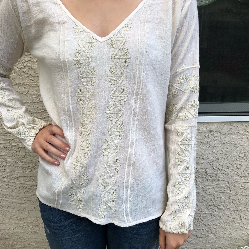 Billabong light off white long sleeved shirt